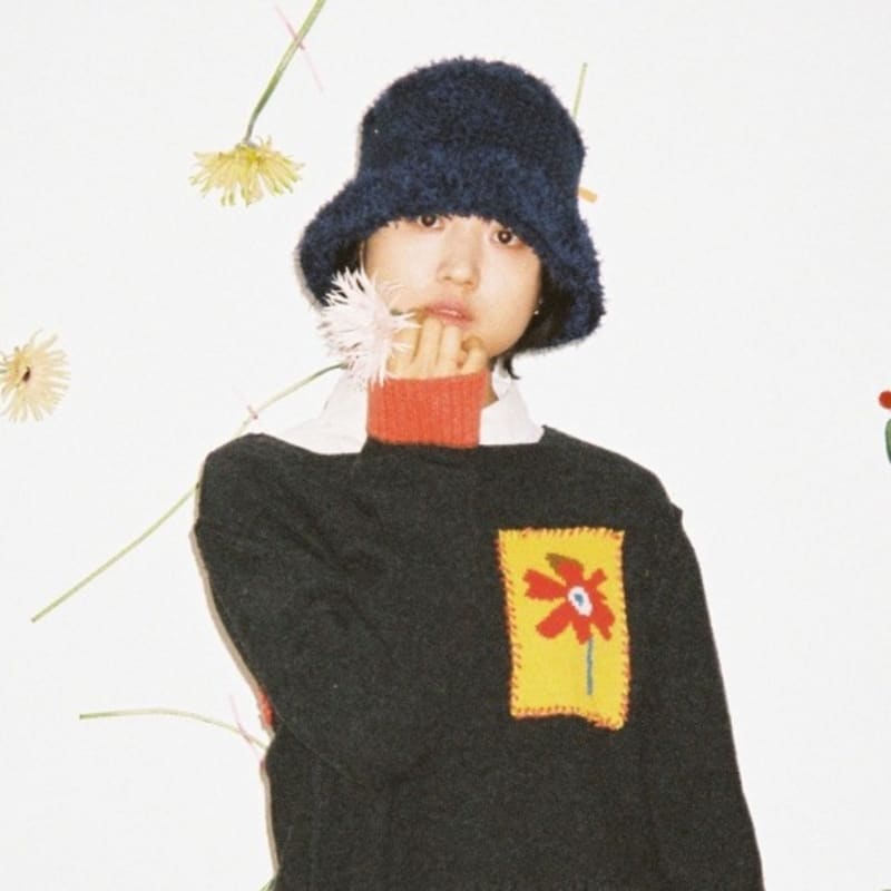 

МИСУ С ЗАПЛАТАМИ МЕХОВОЙ ПОЛНОСТЬЮ ТЕМНО-СИНИЙ