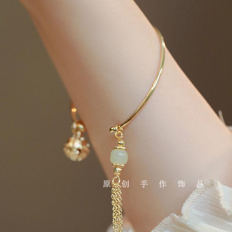 Imitation Hetian Yuyu bracelet women's half bracelet niche design sense girlfriend gift 2026 new birthday gift