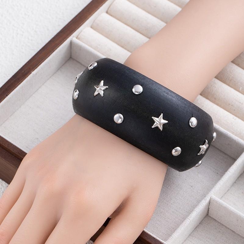 American Vtage Wooden Star Bracelet Female Exaggerated Spice Girl Wide Bracelet Spring Summer Bohemian Bracelet