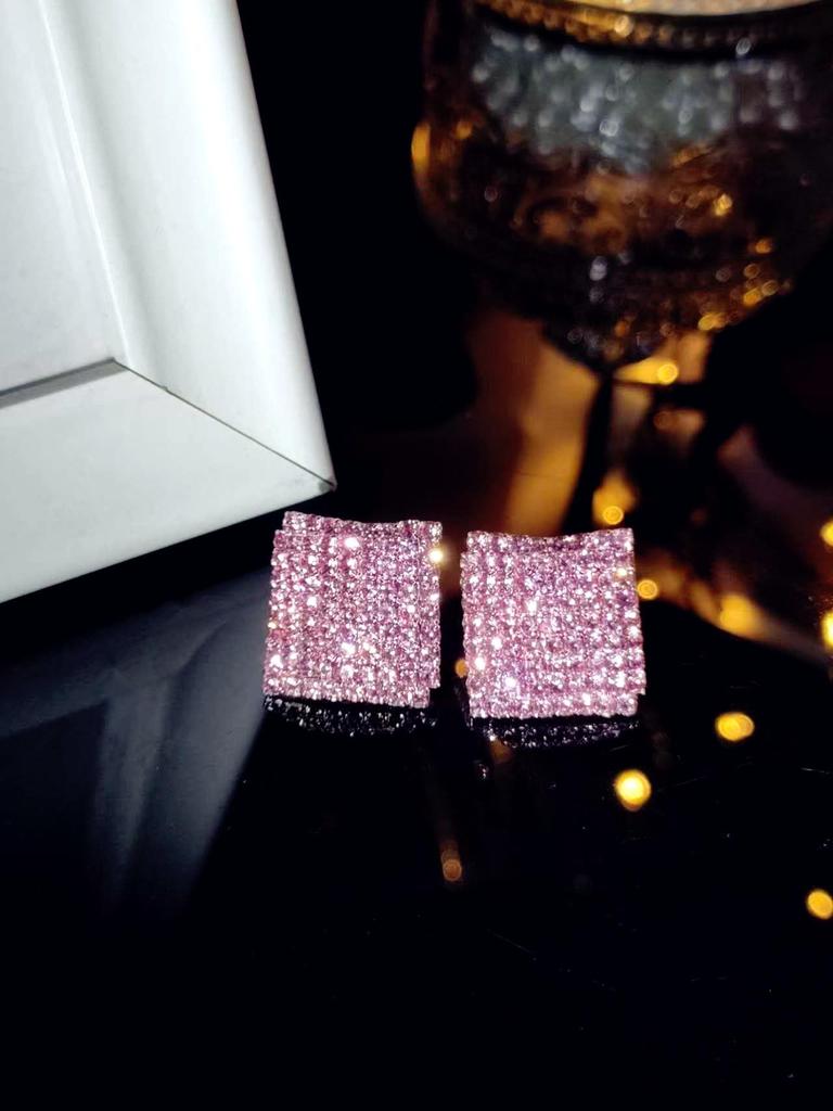 Brincos Geométricos Quadrados de Diamantes Completos - Elegantes, Modernos, Design de Nicho para Mulheres
