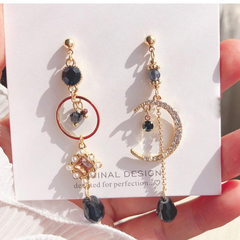 Sweet Shiny Crystal Geometric Circular Drop Earrings Long Asymmetric Fine Moon Modelling Fashion Women Earrings