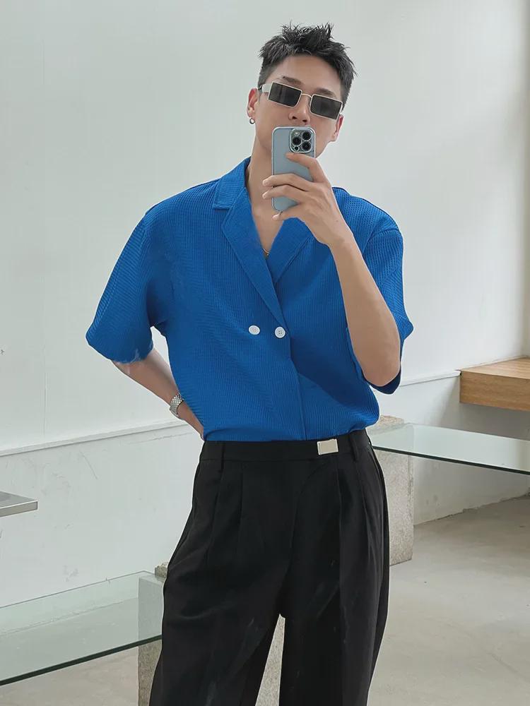 Men's Stylish V-Neck Waffle Collar Shirt - Short Sleeved & Loose Fit