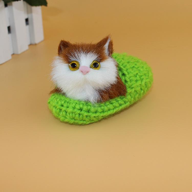 

Crafted Christmas Cat Slippers: Meowing Open-Eye Cat Ornament Open-Eye Slippers
