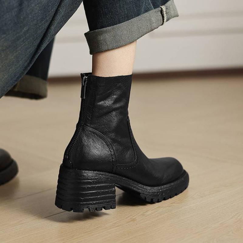 Autumn and winter leather Martin boots solid color medium heel round head versatile large size women's boots cowhide zipper medium tube women's l