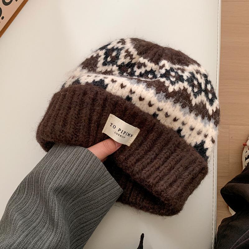 Vintage Fair Island knitted wool hat women's autumn and winter warm versatile ear protection hat loose face small headgear