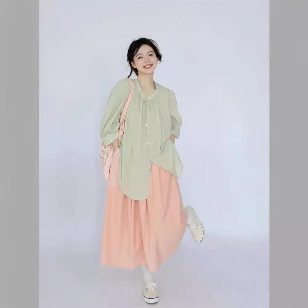 

Женский весенне-летний комплект рубашки и миди-юбки на резинке цвета щирицы из японского хлопка и льна Cream Orange Midi Skirt