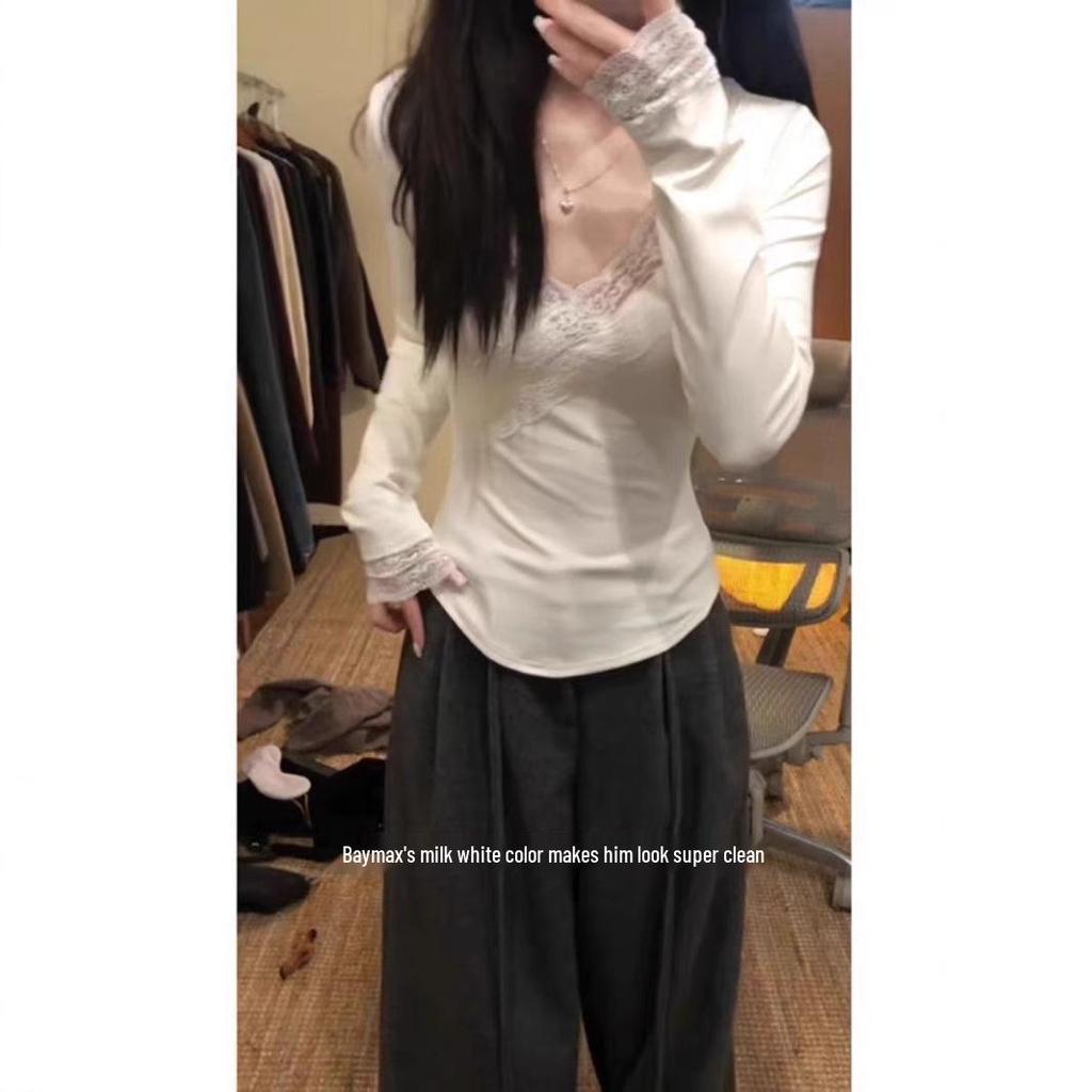 French Lace Trim Velvet V-Neck Shirt: Slim Fit, Long Sleeve Women's Korean Style Top for Autumn/Winter