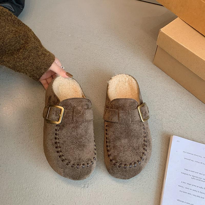 Fleece half slippers women's outer wear 2025 autumn and winter new models are not tired, the feet are huge and the good-looking one-pedal thick-soled