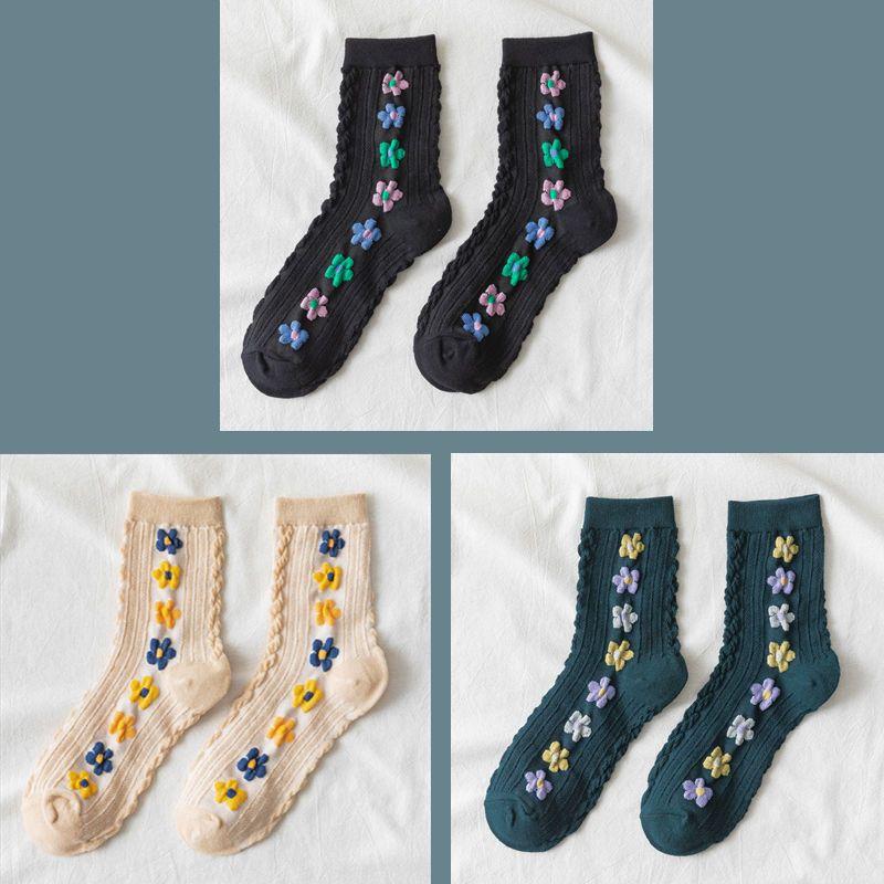 1/2/3 STÜCK Lustige Damen Socken Niedliche Frühling und Herbst Winter Japanische Harajuku Blumen Socken Mode Retro College Stil Liebliches Mädchen Hot Sell