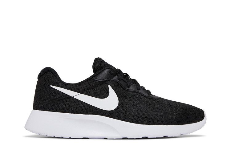 Nike Tanjun Negro Blanco Voltio Apenas