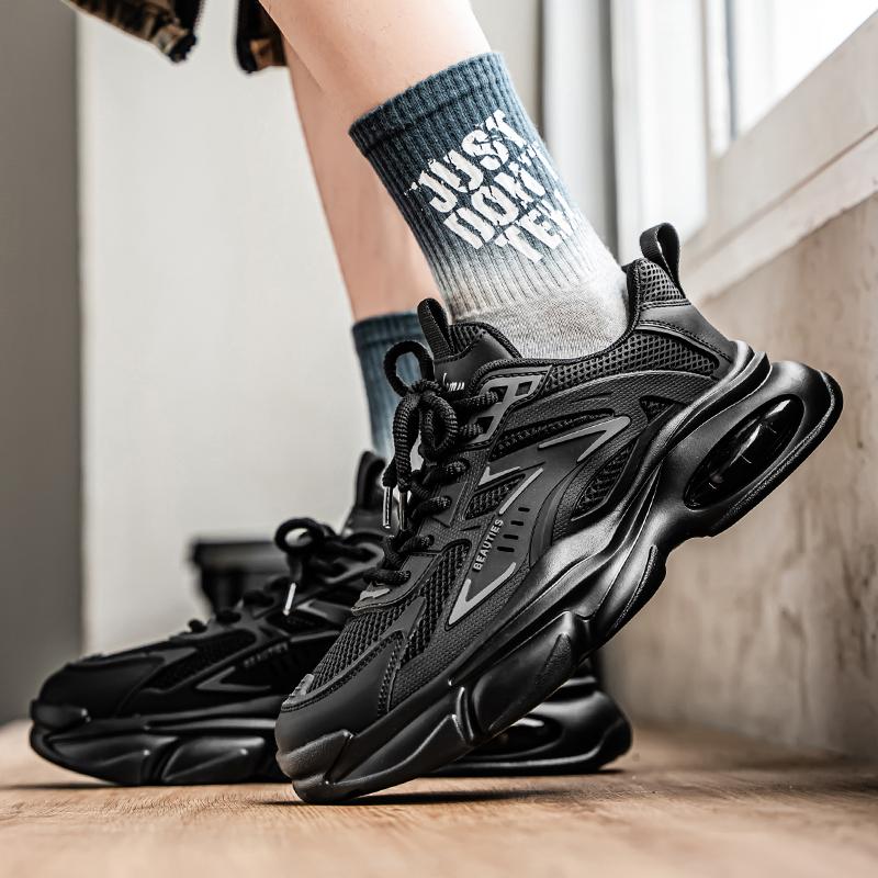 New Men's Fashion Casual Shoes Boys Students Trending Soft Sole Comfortable Sneakers Male Classic Breathable Gym Shoes