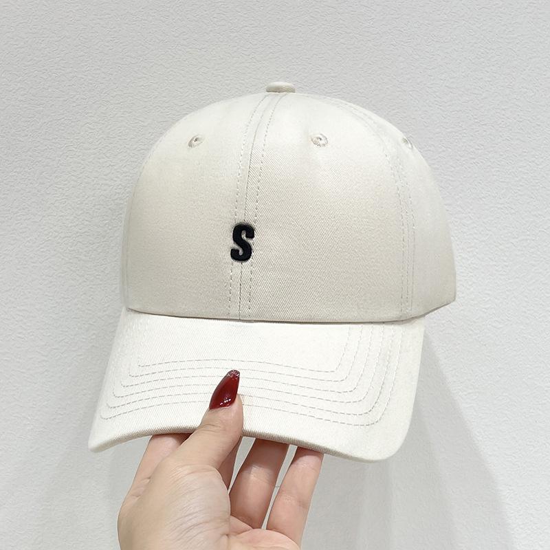 Trendiger Buchstabe R Baseballkappe für Unisex Herbst- und Winterstile Outdoor-Reisen Verstellbar Sonnenschutz Urlaubsgeschenke Schirmmütze