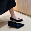 2025 neue spitze Wildleder plissierte flache Mund Stiletto Pendler Arbeit Damen Einzelschuhe Baita Schuhe