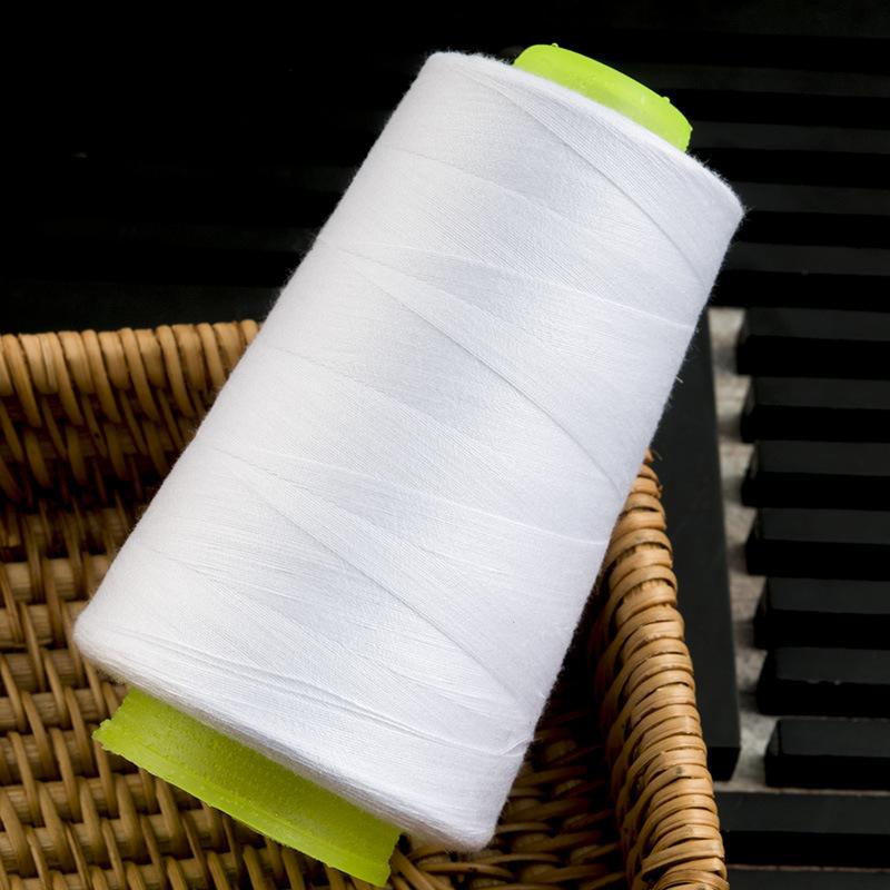 Große Rolle 402 Haushalts-Farb-Handnähgarn Nähgarn Nähmaschinennähgarn Polyester-Nähnadelgarn Näh-Pagodengarn