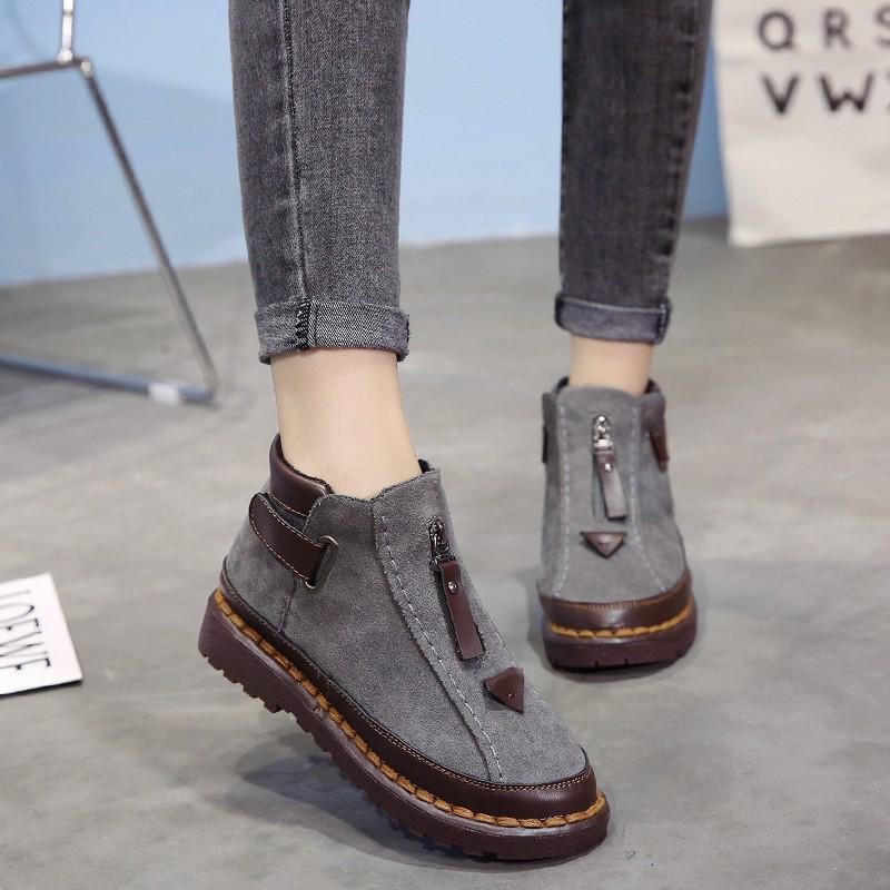 Zapatos de mujer de gran tamaño Botas cortas de suela gruesa Botas cortas  de fondo plano más botas de nieve de terciopelo para mujeres comprar a buen  precio — entrega gratuita, reseñas