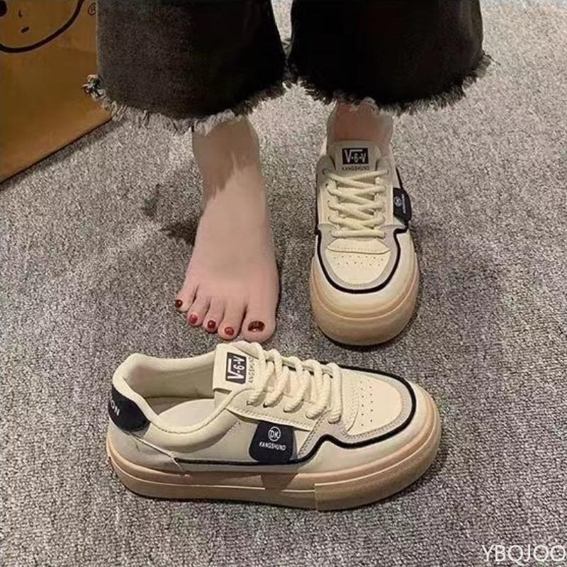 New Spring Summer Women's Breathable Thick Soled Fashionable Sneakers Round Toe Simple Comfortable Versatile Sports Shoes