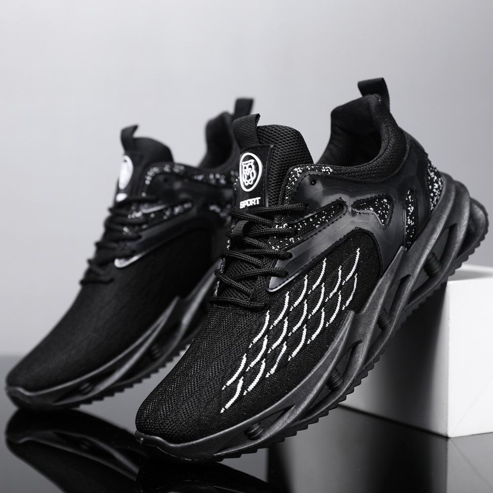 New Scale Men's Shoes Lace Up Breathable Flyknit Running Shoes Fashion Casual Trendy Match Sneaker