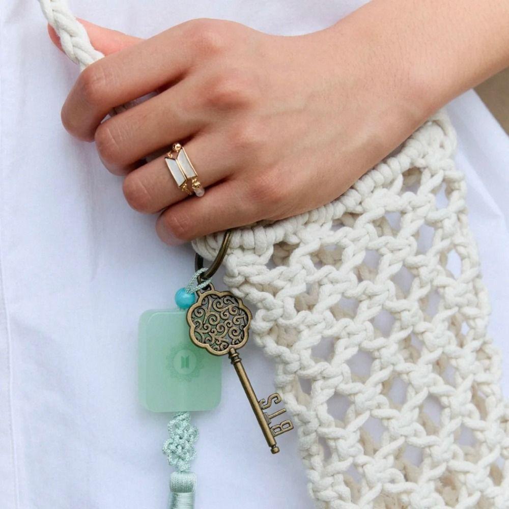 Elegant Ring for Women Exclusive Kpop Rings Fashion Korean Team Support Fan Souvenir Gifts