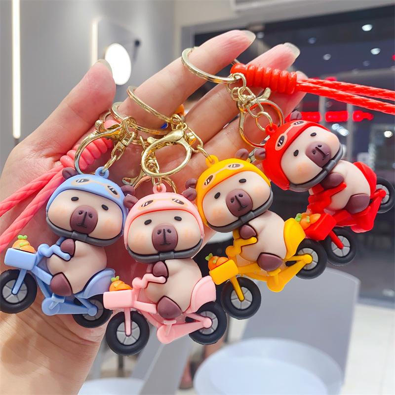 Creative Cartoon Capybara Keychain Car Chain Pendant Cute Doll Bag Pendant Couple Small Gift