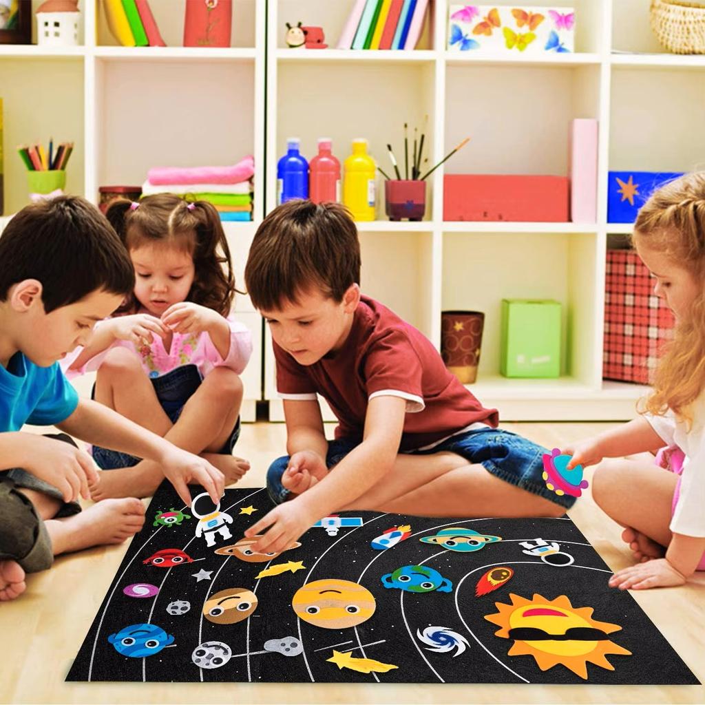 Felt Story Board Set Solar System Storytelling Interactive Play Kit with Hooks Planets Alien Galaxy Wall Hanging for Kids Gift