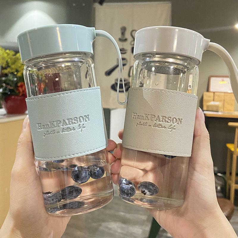 Fashionable Transparent Glass Water Cup with Leather Sleeve & Silicone Strap