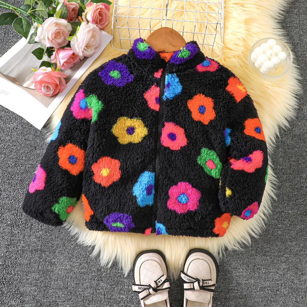 

Детская одежда Новая осенне-зимняя куртка из плюша с красочным принтом мелких цветов для девочек 7Y чёрный