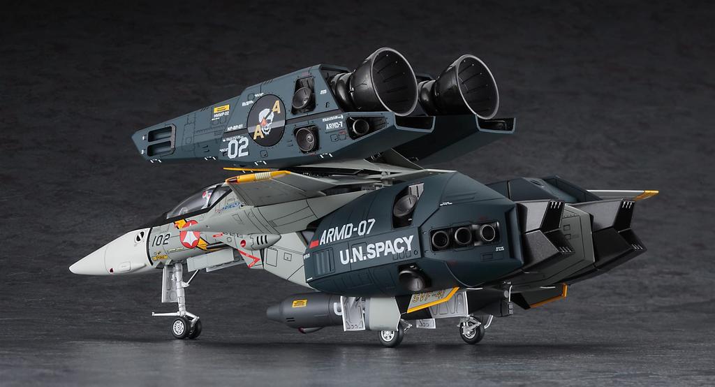 Hasegawa Super Dimension Fortress Macross Valkyrie Black Aces Scale Plastic Model Kit 65874 VF-1J Super/Strike SVF-41 1/48