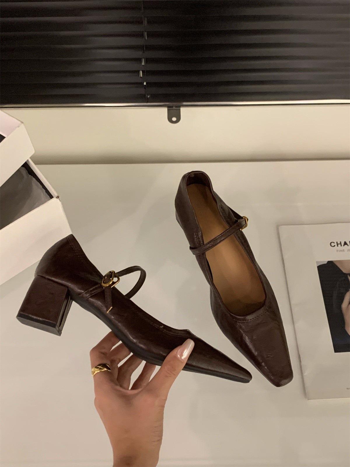 

Французские туфли на высоком каблуке ретро коричневые одинарные туфли женская обувь 2025 новый летний Мэри Джейн черные туфли для работы 39