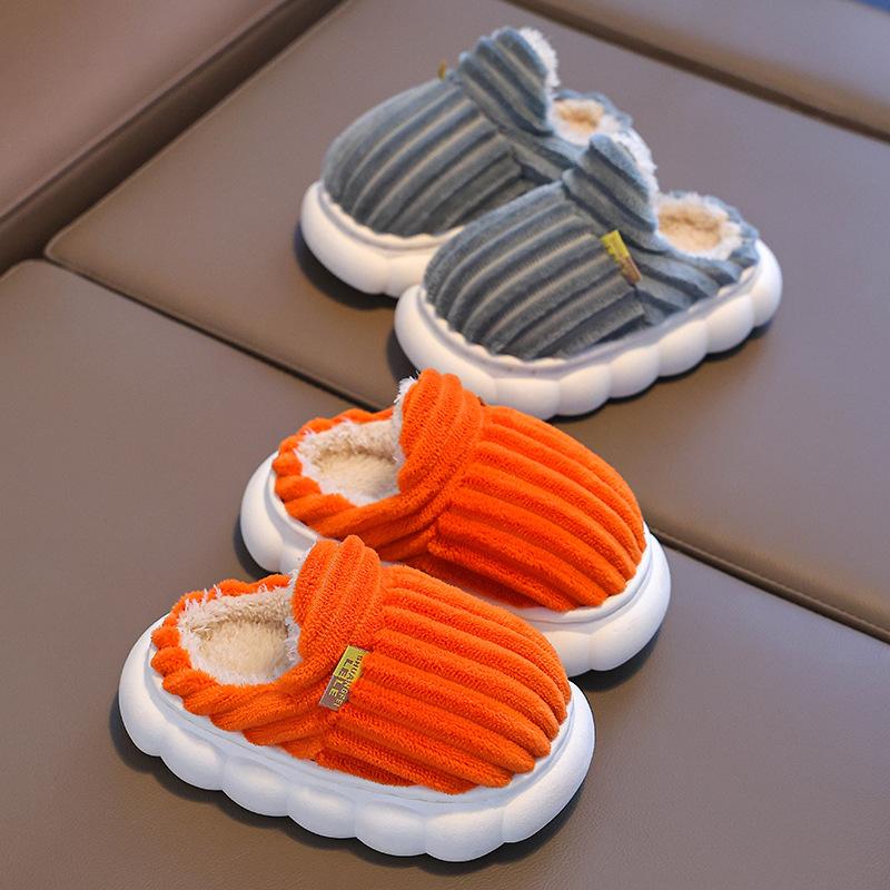 Детские теплые домашние тапочки из бархата и хлопка на осень и зиму 34/35 inner length — фото 3