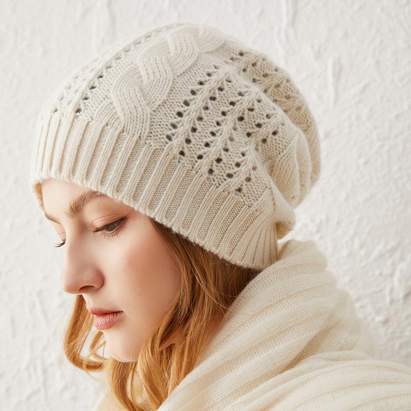 Cashmere Autumn and Winter New Women's High-End Solid Color Twist Hollow Warm Fashionable Knitted Casual Baotou Hat