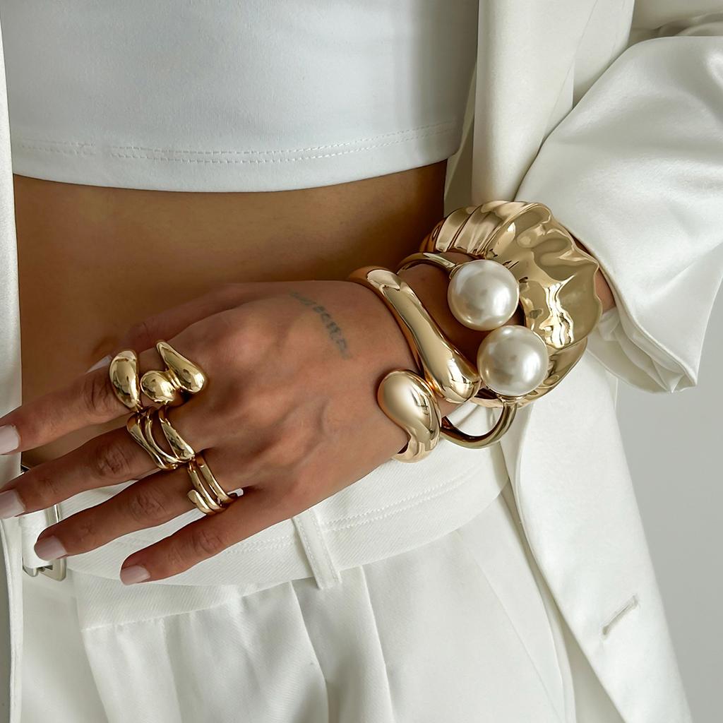 Punk Glossy Metal Big Pearl Cuff Bangles For Women Statement Irregular Wide Bangles Bracelets Men Party Fashion Jewelry