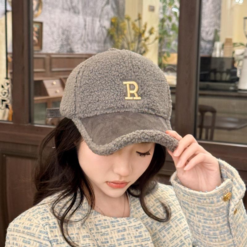 Autumn and Winter Warm Baseball Cap Fashionable Women Street Pat Cap