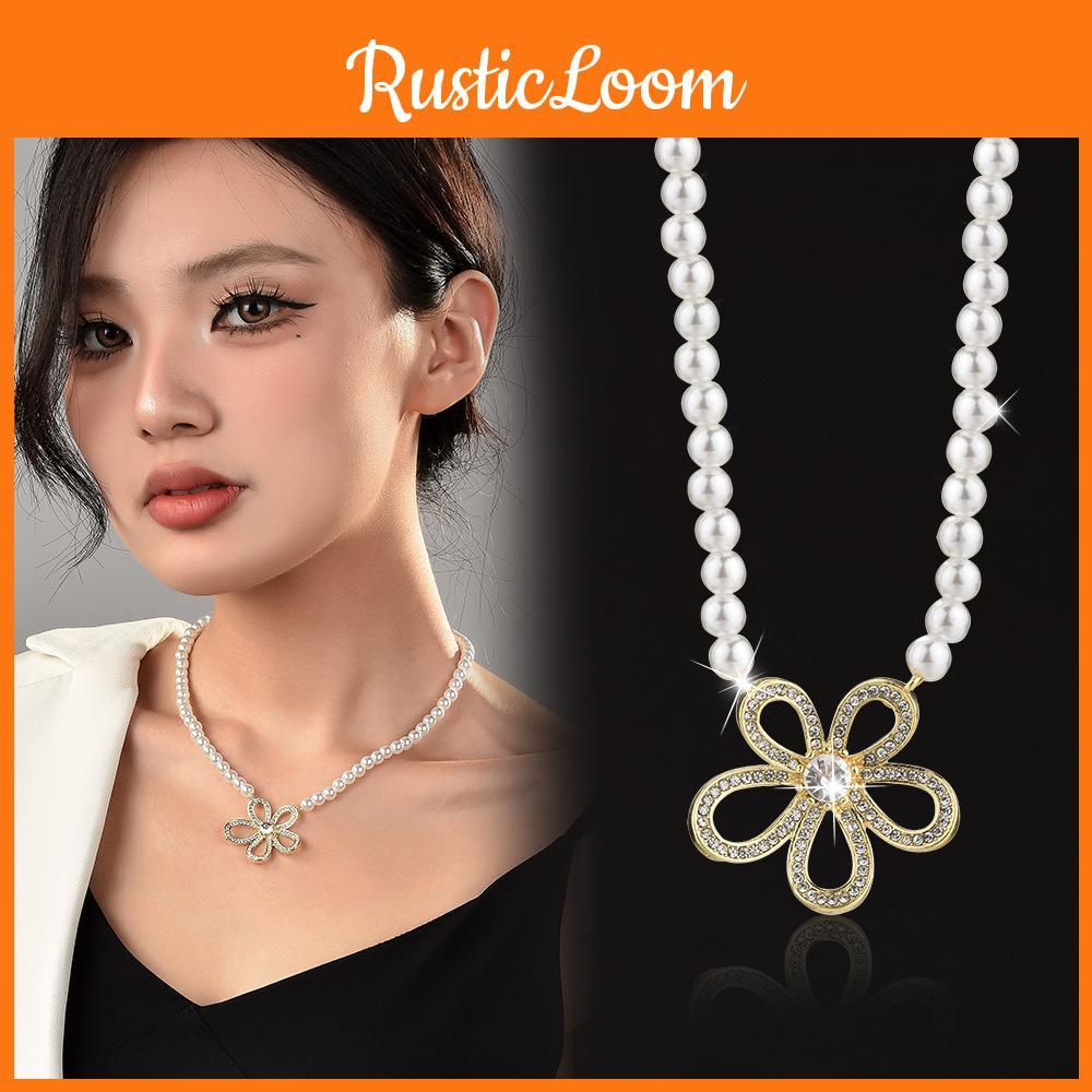 Classy And Gold Silver Pearl Flower Necklace For Women Ideal For Fashionforward Looks In 2024 Season Fall
