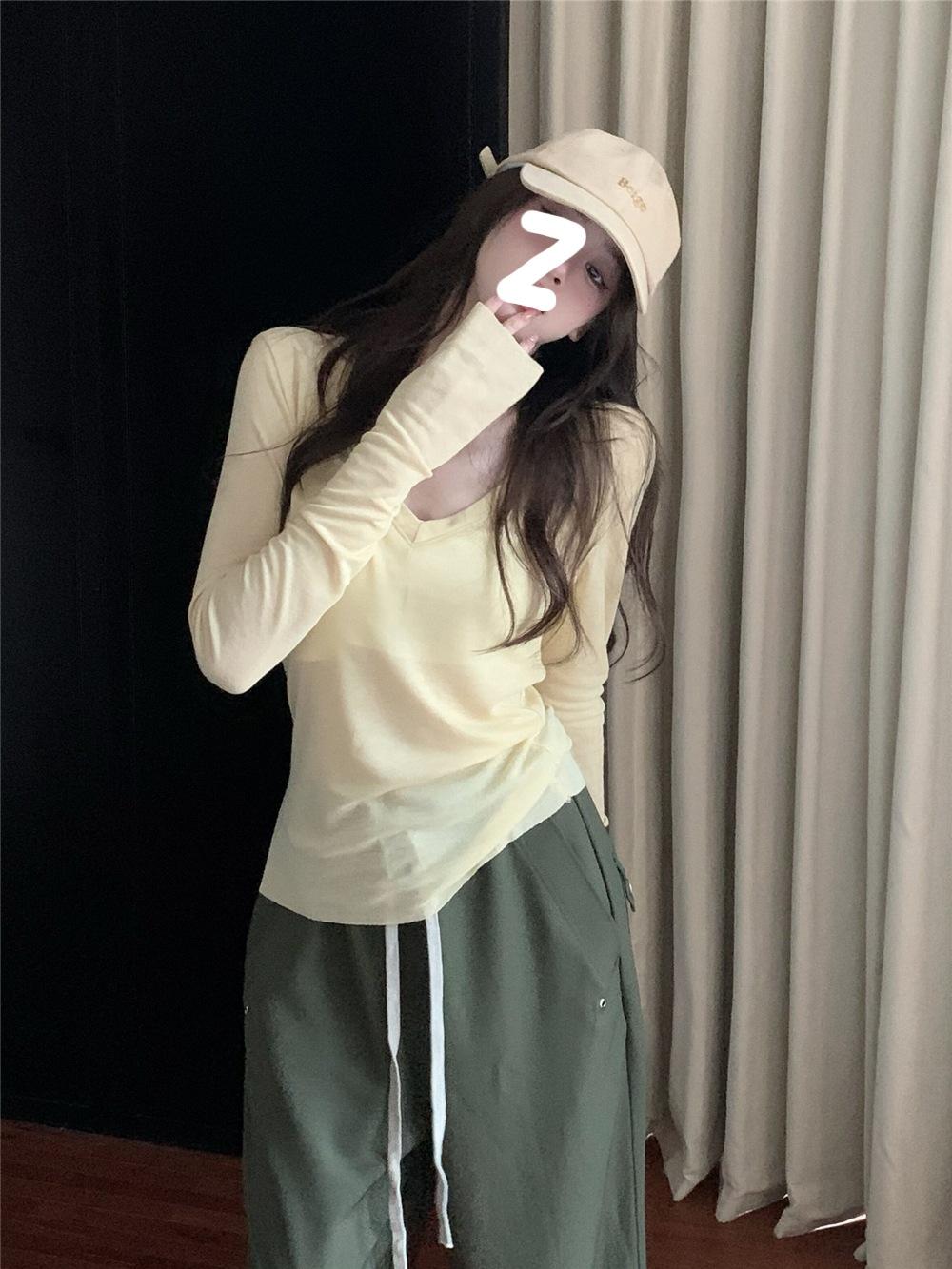 

Soft waxy collar temperament slim-fitting long-sleeved knitted bottoming shirt women s spring bright yellow pure desire top XL жёлтый