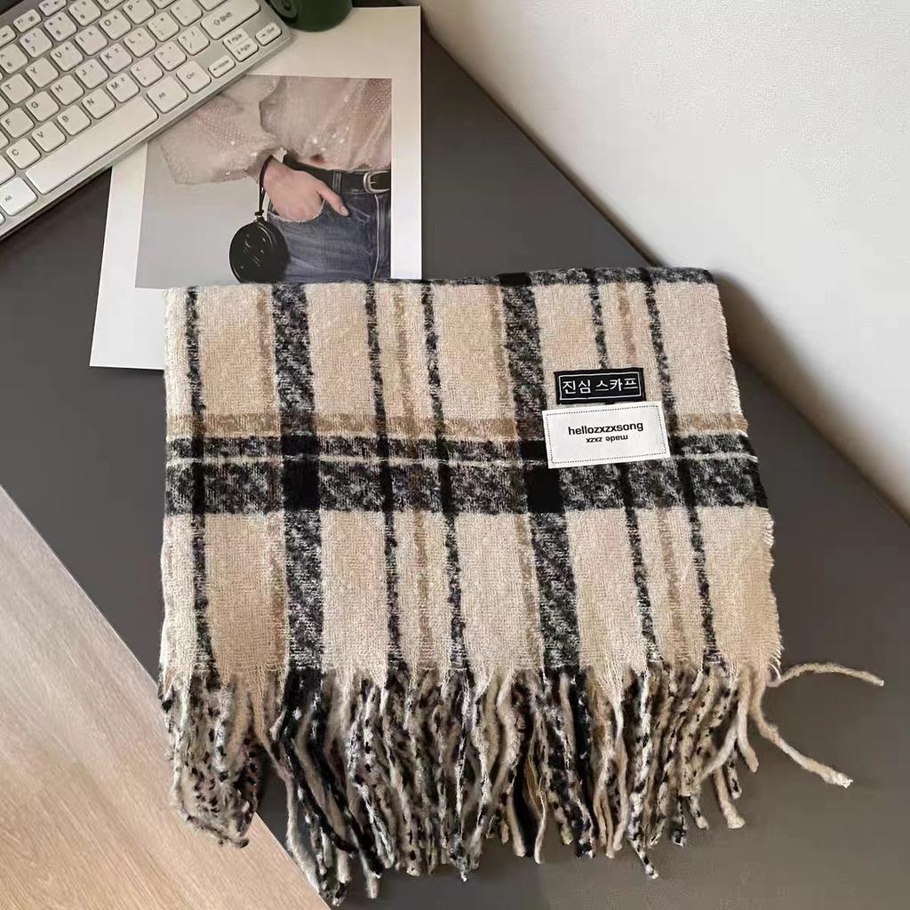 New plaid tassel scarf for women, autumn/winter Korean style versatile vintage thickened warm student scarf shawl trendy