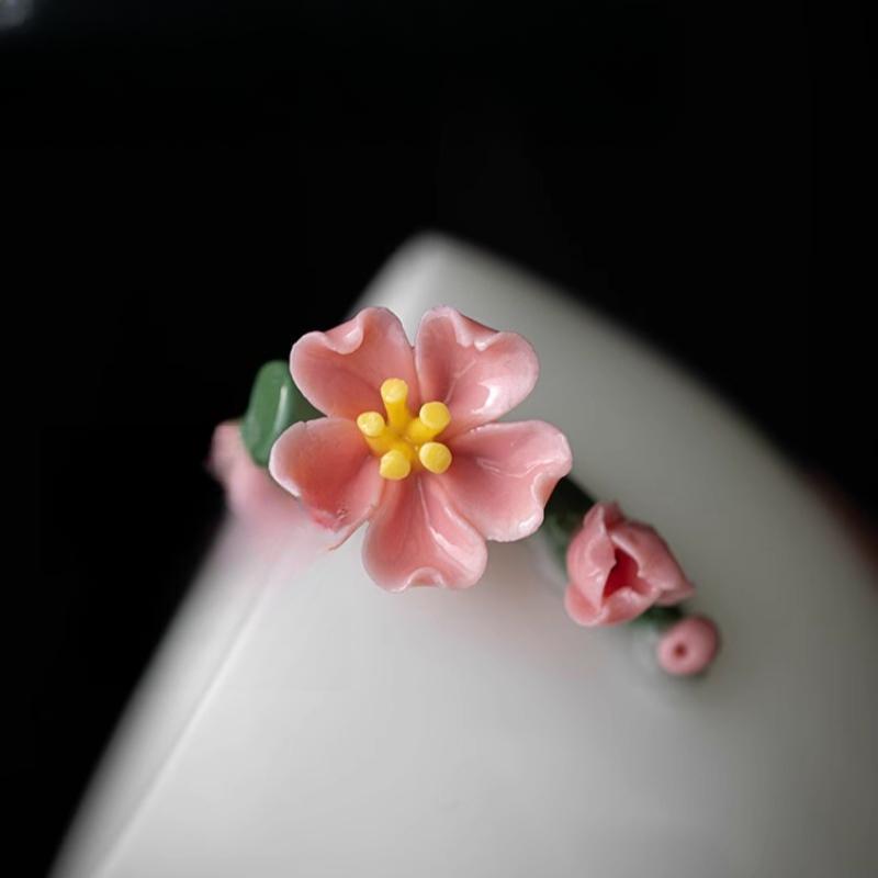 Sheep Fat Jade Porcelain Pinch Flower Cup High-grade Single Cup White Porcelain Coaster Ladies Master Cup Girls Ceramic Tea Set