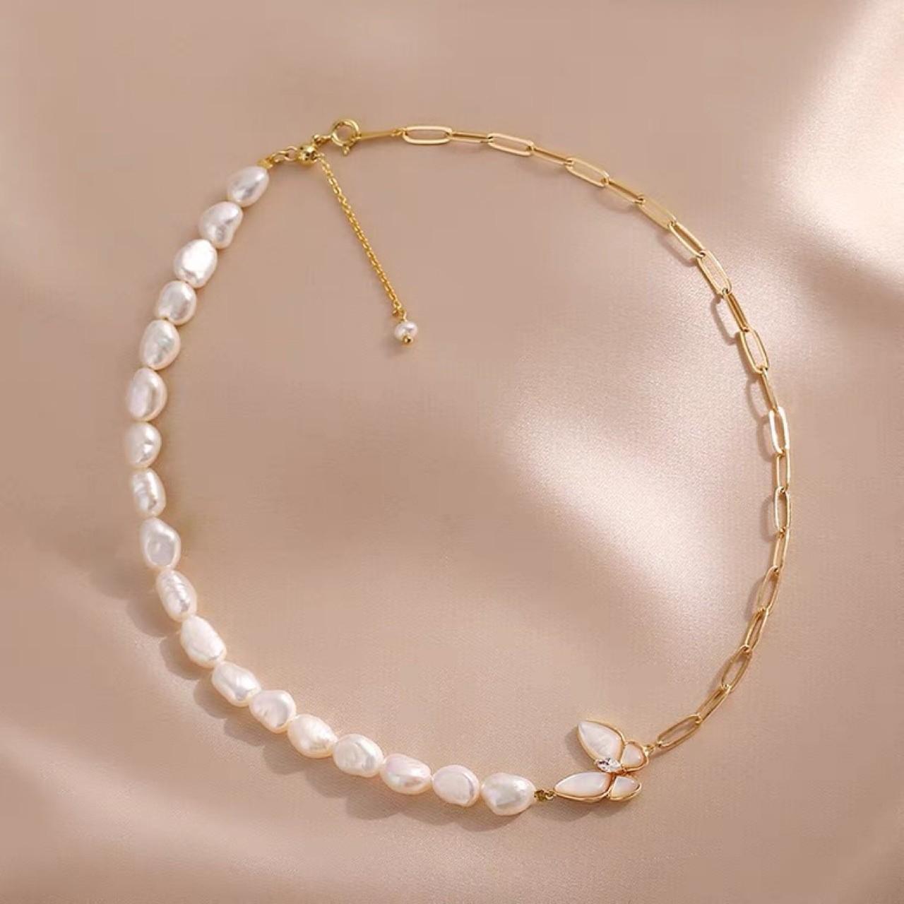 Natural Baroque Freshwater Pearl Butterfly Necklace Light Luxury Personality Design Premium Clavicle Chain Sweater Chain
