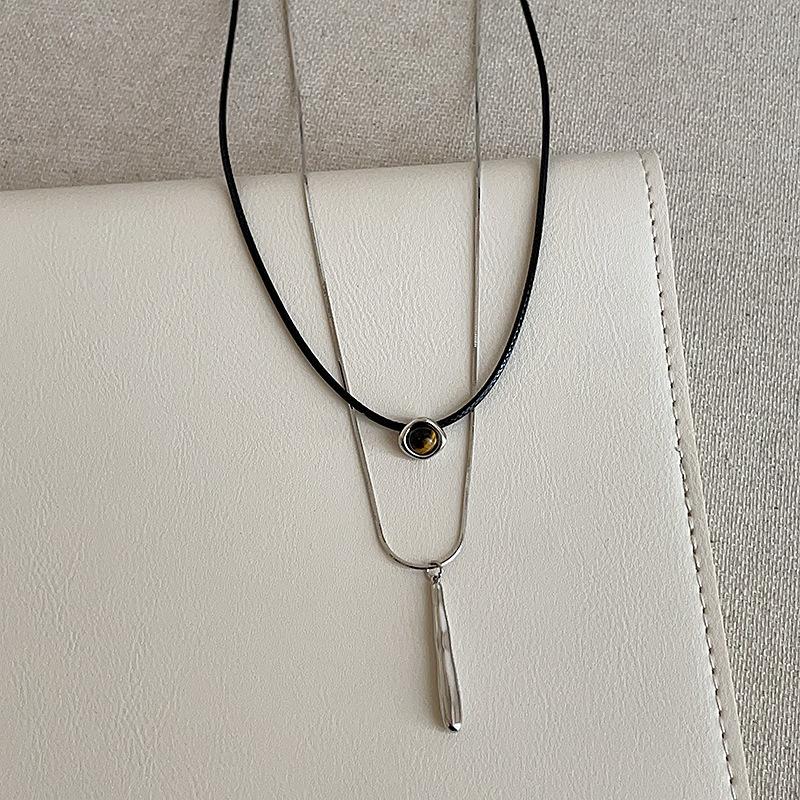 

French Double Layered Herringbone Pu Leather Sweater Chain Chokers For Women Natural Stone Water Drop Pendant Necklaces Jewelry