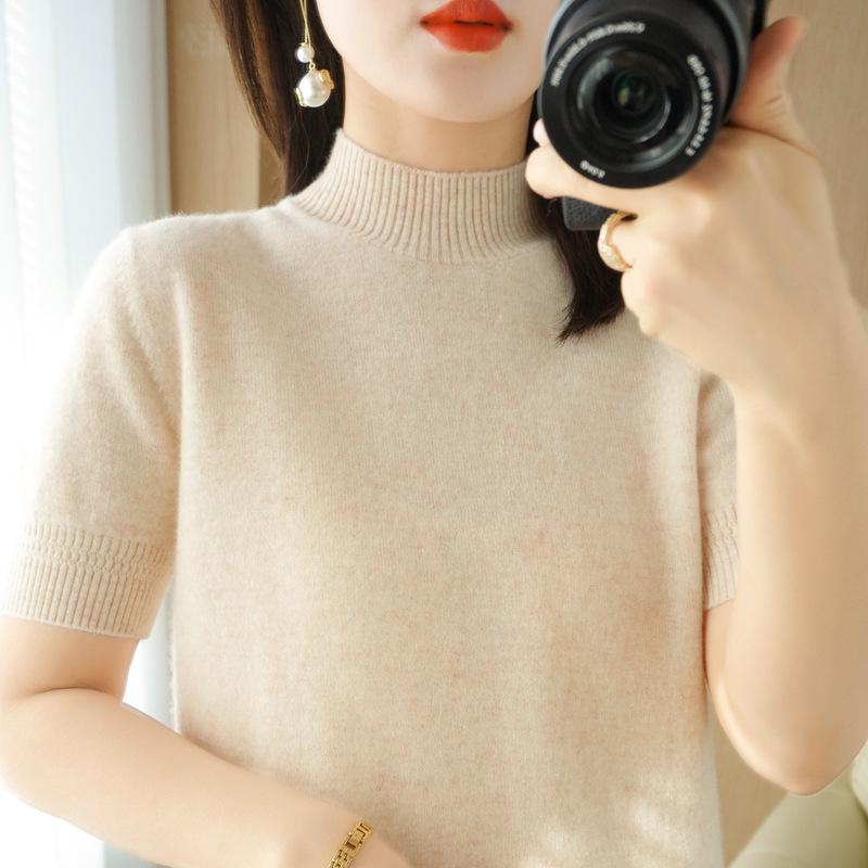 2025 Women's Loose Fit Short-Sleeve Knitted Sweater - Half-High Collar, Lightweight for Spring & Autumn