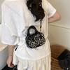 Personalized Sequined Small Bag 2025 New European and American Fashion Niche Handbag Women's Versatile Messenger Pillow Bag Tide