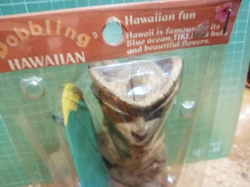 [USED] Bobbling Hawaiian Tiki Bobbling Surfer Tiki