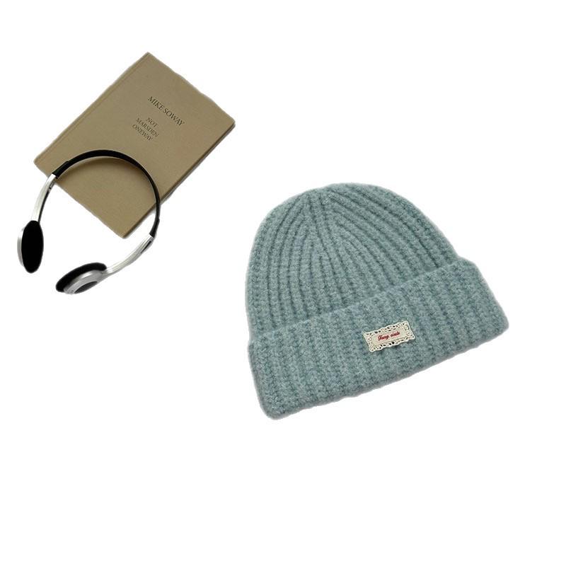 Jednobarevná pletená čepice s krajkovou ozdobou a ochranou uší - Korejský styl pro sladký, jemný vzhled