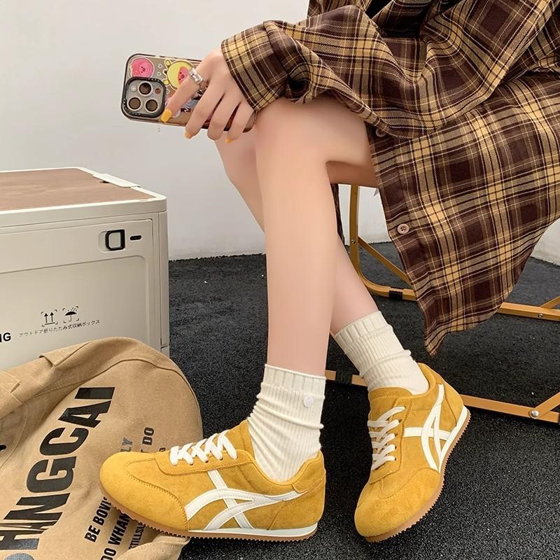 Retro shoes women's shoes spring new flat shoes sports shoes lightweight casual soft-soled single shoes
