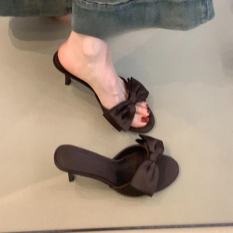 Beautiful satin square head open-toed sandals women's new sexy stiletto back empty high heels