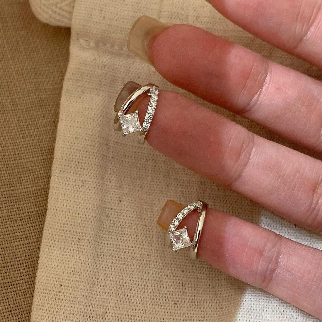Classic High-end 1cm Diamonds Small Inlaid Square Circle Earrings for Women Single Row Light Luxury Earring Hoop Fashion Jewelry