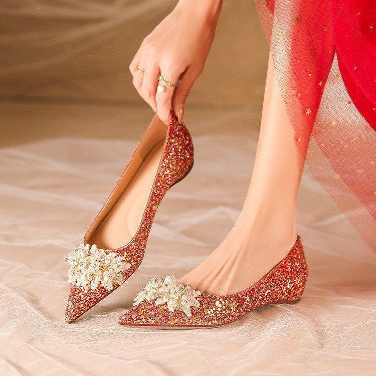 Premium Sense Crystal Diamond Red Xiuhe Dress Wedding Shoes Flat-soled Bride Shoes Women's 2025 Spring and Autumn New Low-heeled Single Shoes