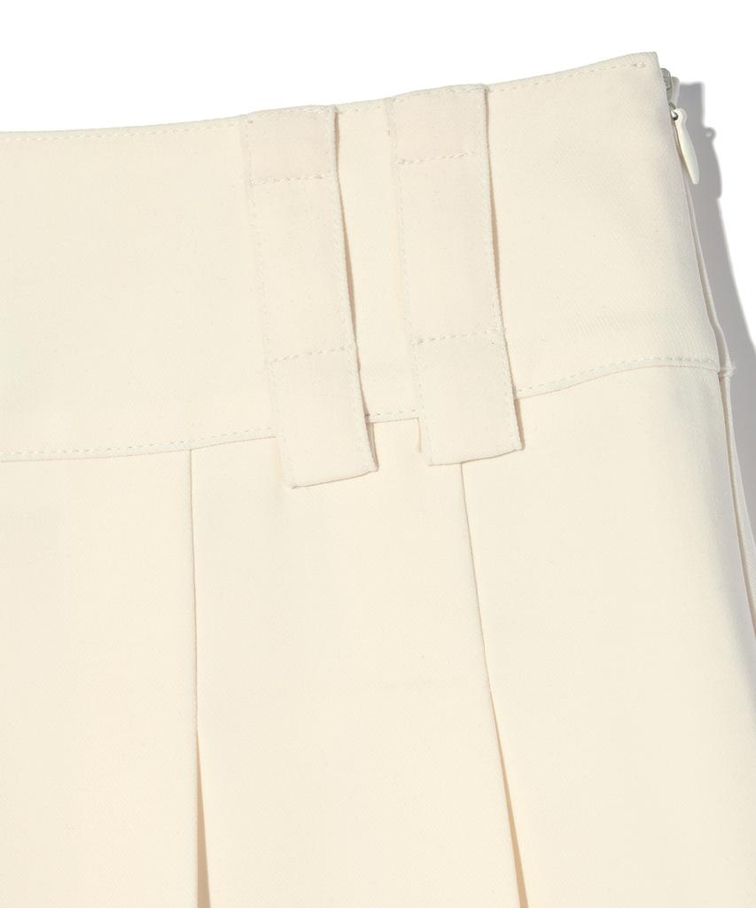 Yuhee Belt Pleats Mini Skirt Cream