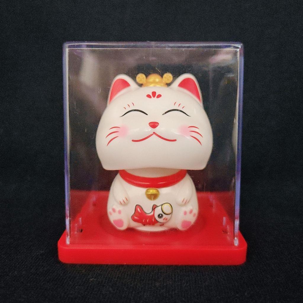 Solar-Powered Waving Maneki-neko Ornament, 2-Inch, Attracts Wealth for Office Desk or Cashier Counter Decoration
