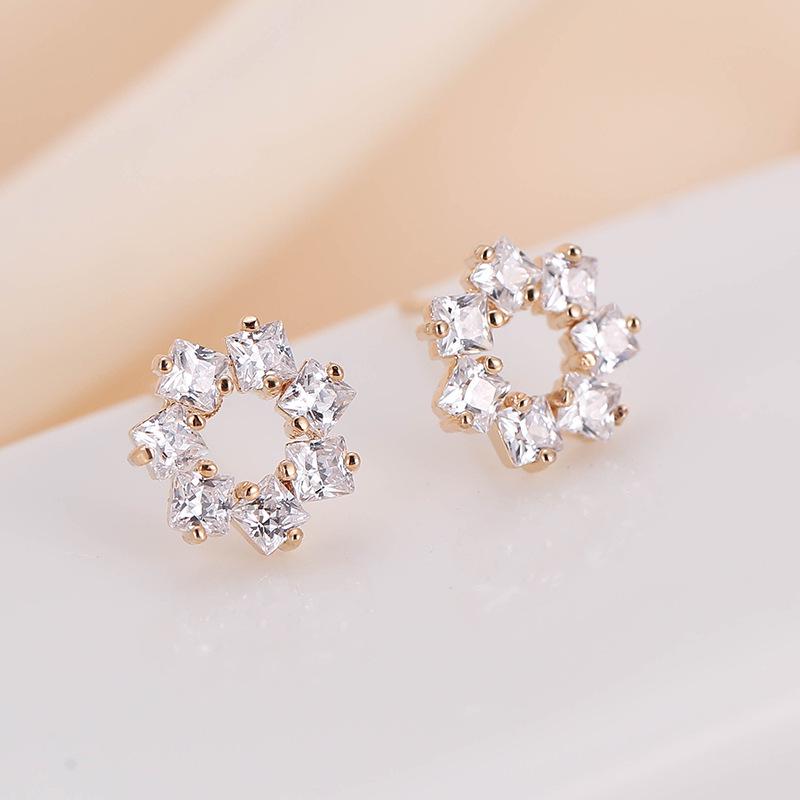 Simple Square Geometric Rhinestone Copper Earrings - Cute Girls Fashion Jewelry золотой