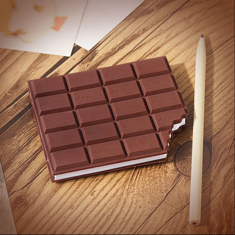 1 stk Elever Tegneserie Sød Rivebar Håndskrevet Memo Blok Dækning Notesbog Kreativ Chokolade Kiks Form Notatbog